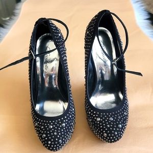 🧡3/$30 Breckelle's (Free 2ormore bundle)